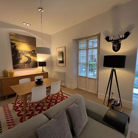 Апартаменты Luxury In The Heart Of Бильбао